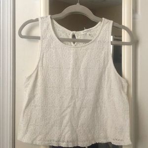 Lace detailed aeropostal blouse.